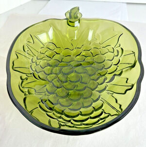 Bowl Grapes Leaves Green Indiana Glass Carnival Fruit Compote 13 x 9 Ins.